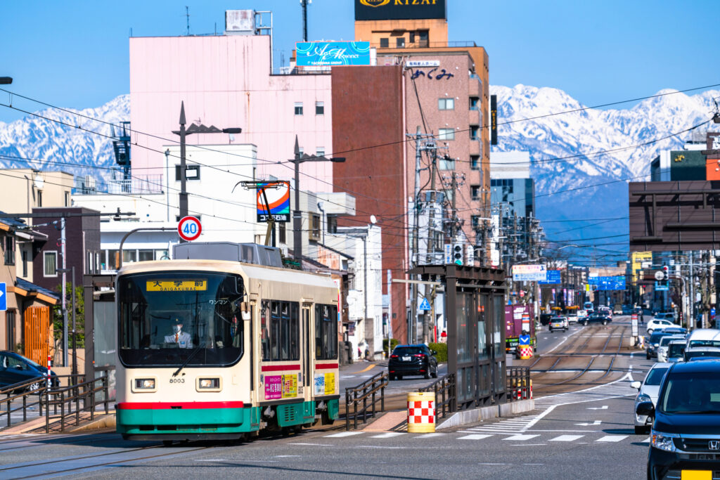 富山市の路面電車